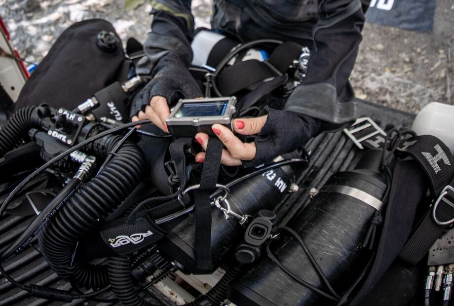 Cenote cave diving in Playa del Carmen